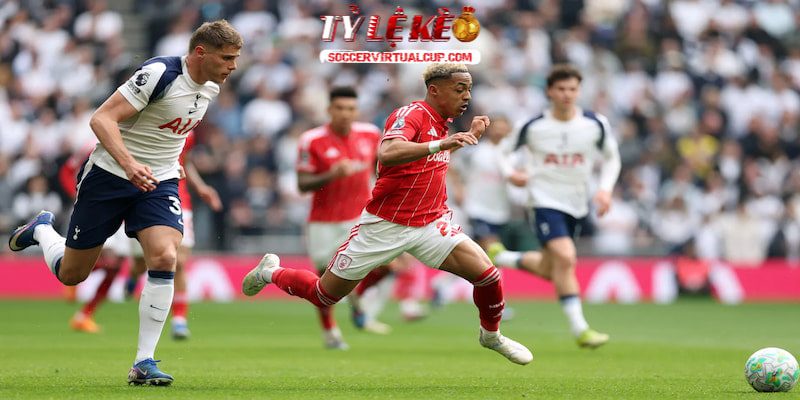 Tottenham lâm nguy sau trận thua trước đối thủ trực tiếp trong cuộc đua trụ hạng